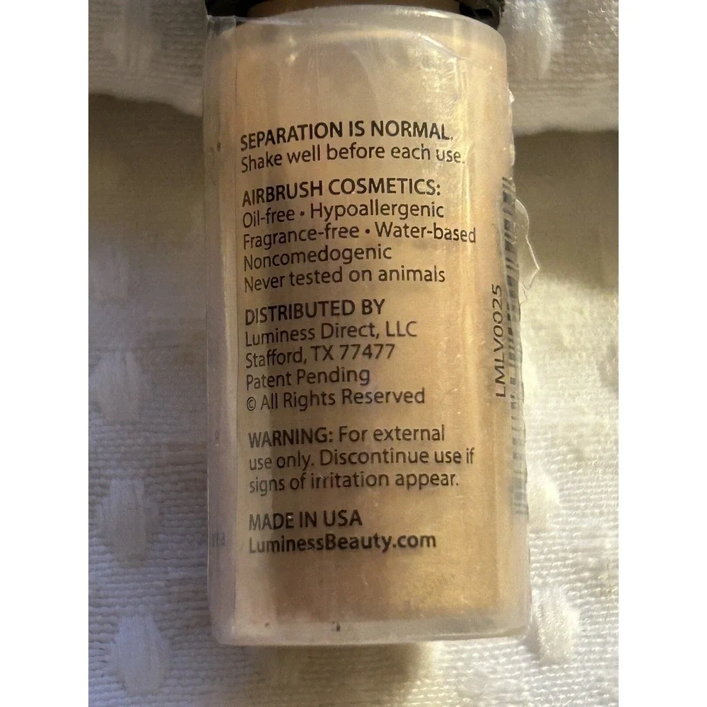 Luminess Air LOVE Illuminating Airbrush Makeup .25oz-NEW - Semi Sealed